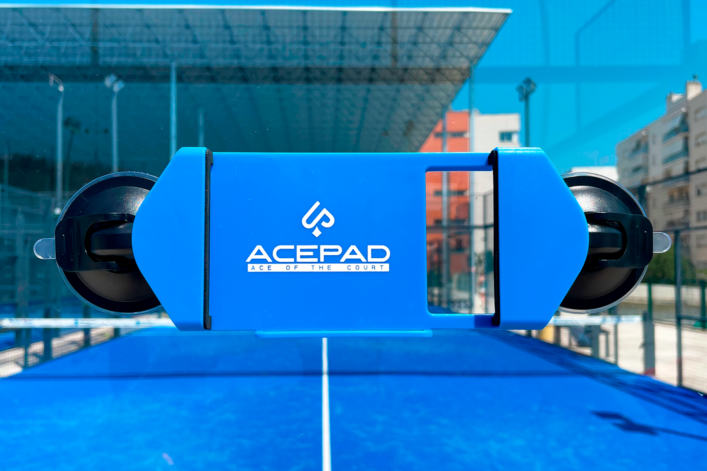 Graba tus partidos y clases de padel con este soporte para móvil